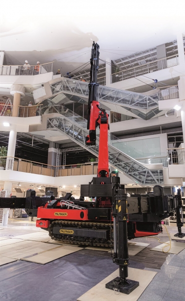 The gamechanger in crawler cranes; ideal in tight spots