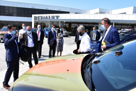 Luca de Meo, noul şef al Renault, a făcut prima vizită externă în România