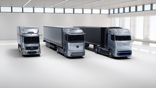 Cele mai inovatoare camioane pentru viitorul electric: Mercedes-Benz eActros și Mercedes-Benz GenH2 Truck câștigă Truck Innovation Award 2021